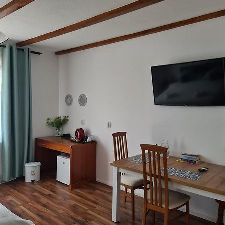 Apartament Luca'S House Balotesti Pokój zdjęcie