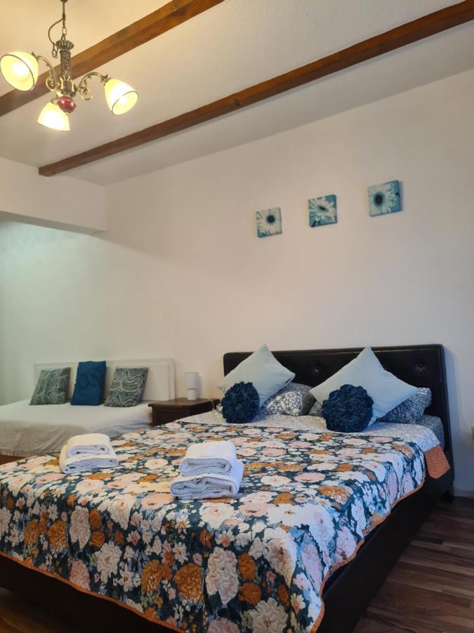 Apartament Luca'S House Balotesti Zewnętrze zdjęcie