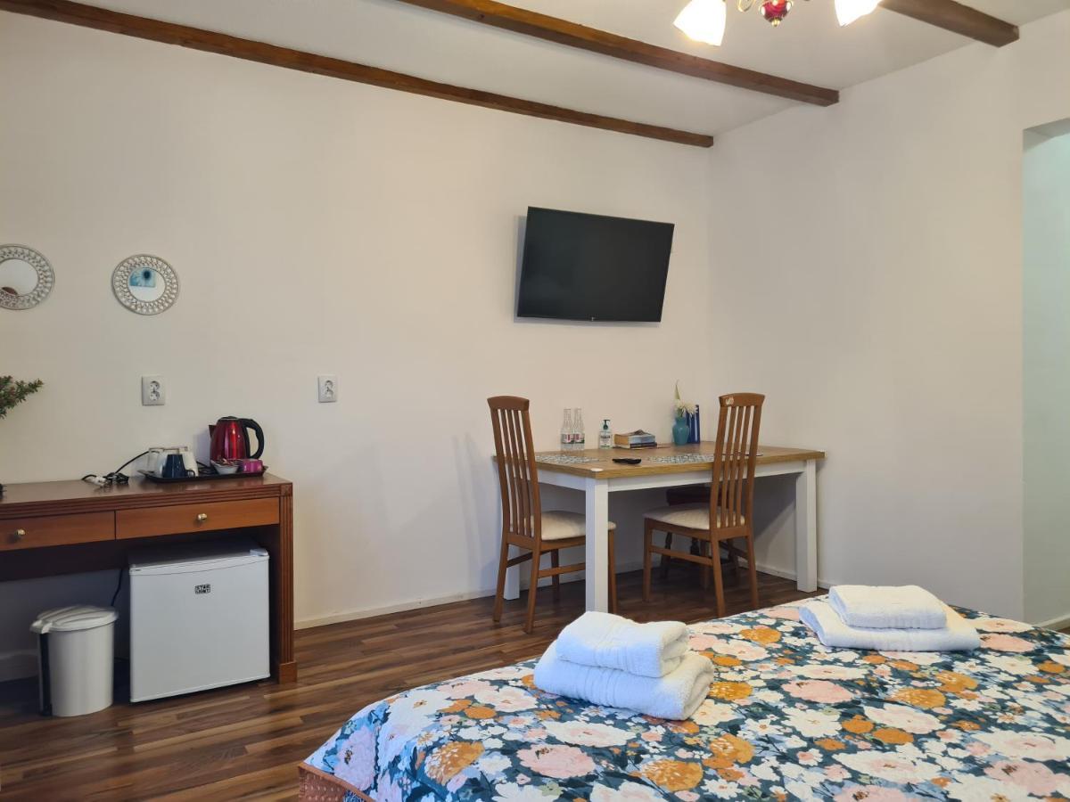Apartament Luca'S House Balotesti Zewnętrze zdjęcie
